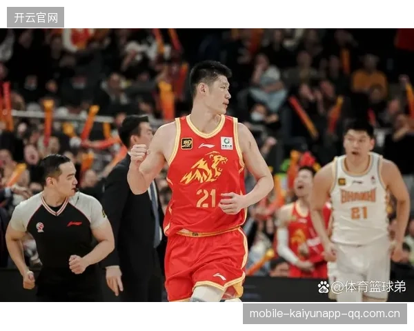 新疆队外援炸裂52分，全场燃爆！篮球激情再燃燃